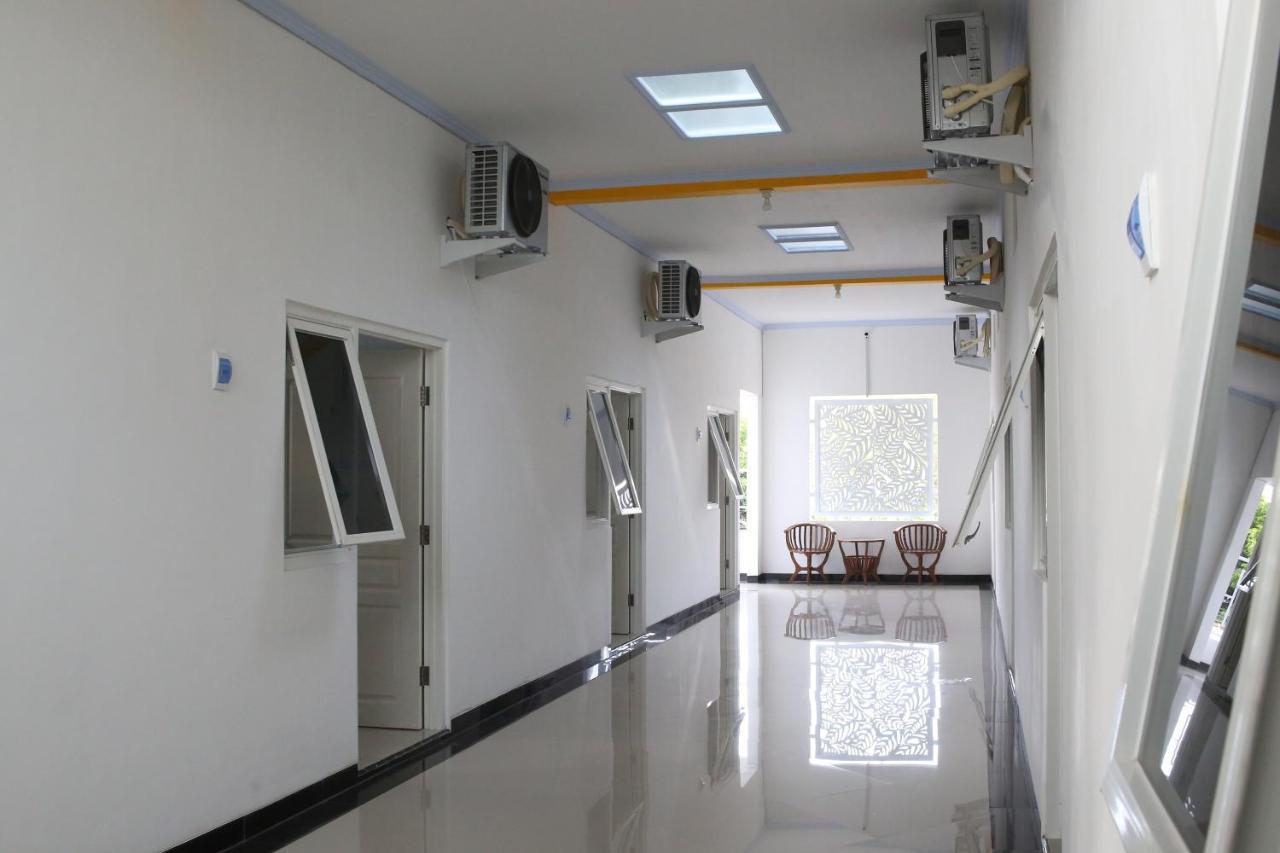 Reddoorz Syariah Near Suncity Mall Madiun Zewnętrze zdjęcie
