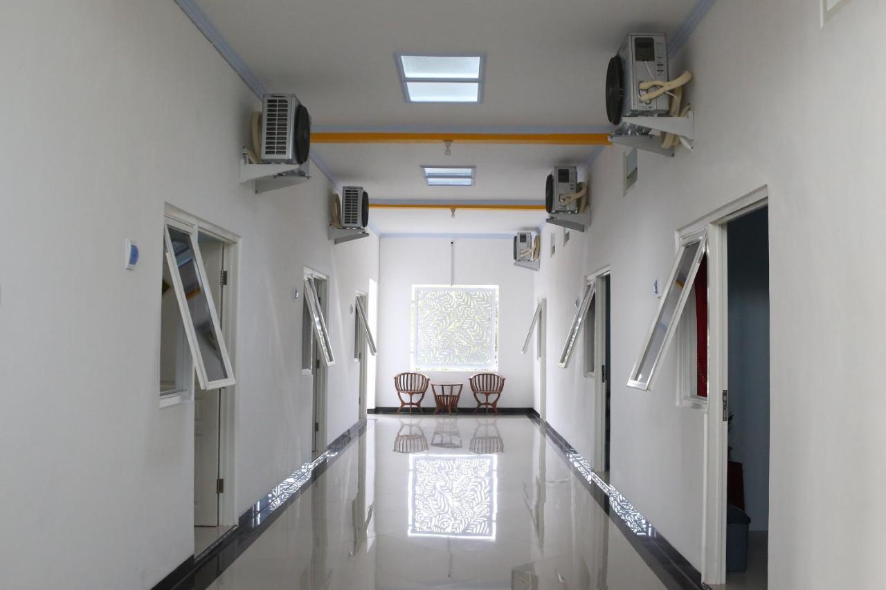 Reddoorz Syariah Near Suncity Mall Madiun Zewnętrze zdjęcie