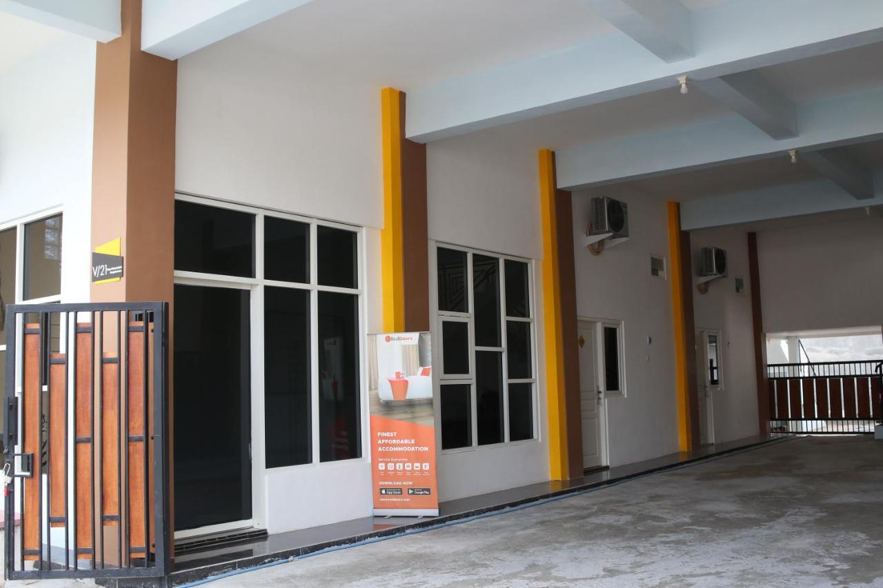 Reddoorz Syariah Near Suncity Mall Madiun Zewnętrze zdjęcie